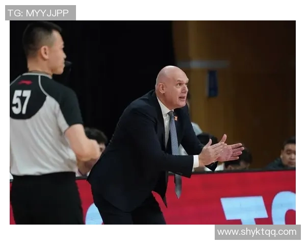 深圳篮球队与上海篮球队赛后复盘团队协作的成功与不足分析 深圳篮球队与上海篮球队赛后复盘团队协作的成功与不足分析